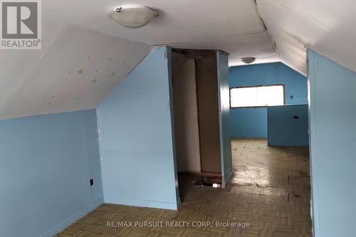 8 Queen Street, Kirkland Lake (Kl & Area), ON - Indoor Photo Showing Other Room