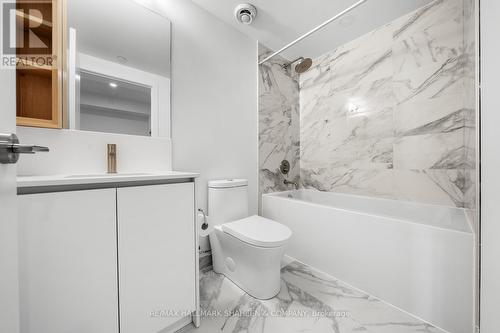 Lph32 - 1100 Sheppard Avenue W, Toronto, ON - Indoor Photo Showing Bathroom