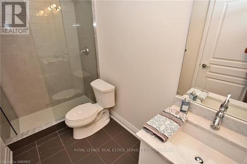 109 - 128 Garden Drive, Oakville, ON - Indoor Photo Showing Bathroom