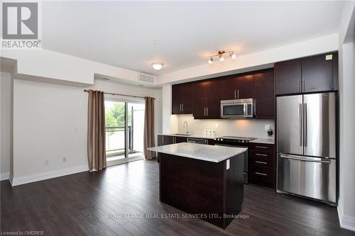 109 - 128 Garden Drive, Oakville, ON - Indoor Photo Showing Kitchen