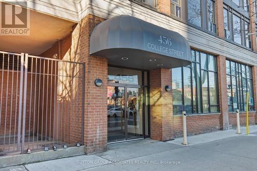 503 - 456 College Street, Toronto, ON - Outdoor