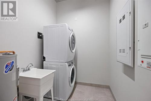 3160 Meadowbrook Lane Unit# 116, Windsor, ON - Indoor Photo Showing Laundry Room