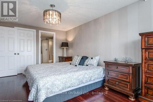 27 Verona Street, Kitchener, ON - Indoor Photo Showing Bedroom