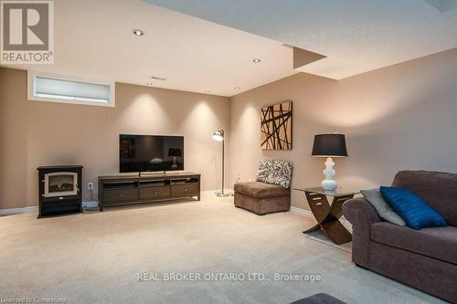 27 Verona Street, Kitchener, ON - Indoor