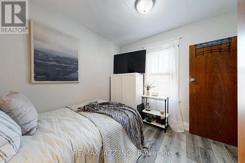 656 Hortop Street, Oshawa (O'Neill), ON - Indoor Photo Showing Bedroom