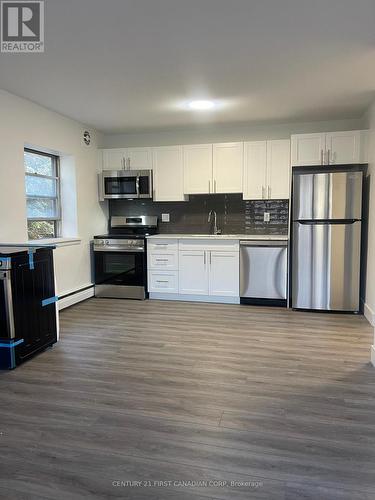 9 - 20 Craig Street, London, ON - Indoor Photo Showing Kitchen With Stainless Steel Kitchen