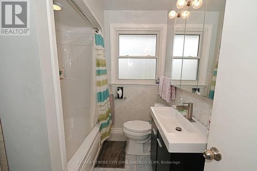 180 Centennial Avenue, St. Thomas, ON - Indoor Photo Showing Bathroom