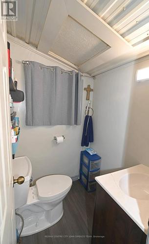 180 Centennial Avenue, St. Thomas, ON - Indoor Photo Showing Bathroom