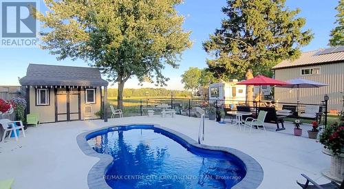 180 Centennial Avenue, St. Thomas, ON - Outdoor With In Ground Pool