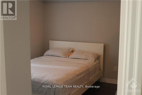 302 - 195 Besserer Street, Ottawa, ON - Indoor Photo Showing Bedroom