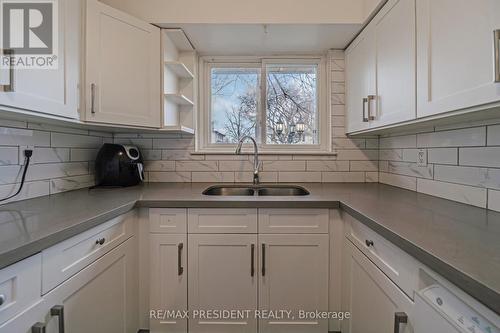 83 Watson Crescent, Brampton, ON - Indoor Photo Showing Kitchen With Double Sink