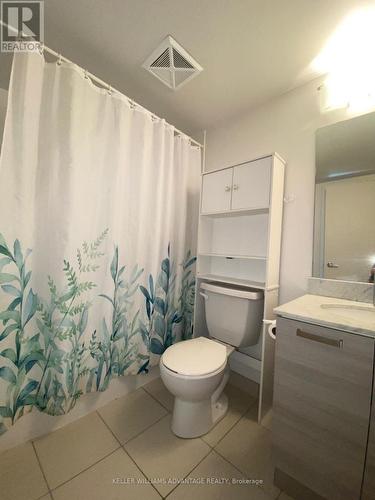 903 - 36 Lisgar Street, Toronto, ON - Indoor Photo Showing Bathroom