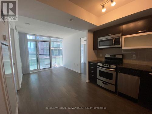 903 - 36 Lisgar Street, Toronto, ON - Indoor Photo Showing Kitchen