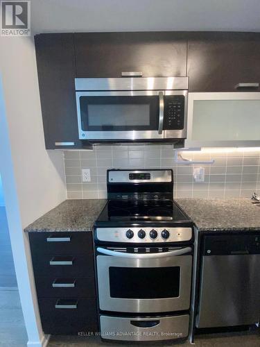 903 - 36 Lisgar Street, Toronto, ON - Indoor Photo Showing Kitchen