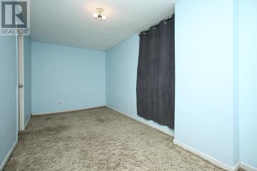 102 - 1 Royal Orchard Blv Boulevard, Markham, ON - Indoor Photo Showing Other Room