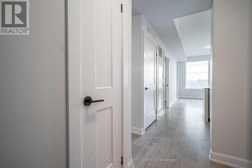 408 - 3220 William Coltson Avenue, Oakville, ON - Indoor Photo Showing Other Room