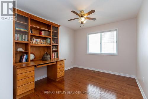 757 Guildwood Boulevard, London, ON - Indoor Photo Showing Office