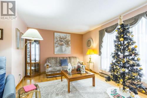 82 River Heights Road, Marmora And Lake, ON - Indoor Photo Showing Living Room