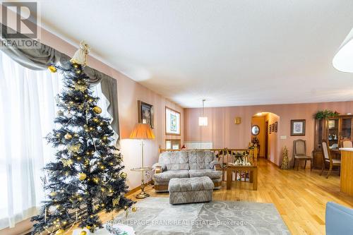 82 River Heights Road, Marmora And Lake, ON - Indoor Photo Showing Living Room