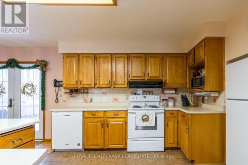 82 River Heights Road, Marmora And Lake, ON - Indoor Photo Showing Kitchen