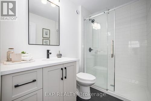 825 St John Street, Merrickville-Wolford, ON - Indoor Photo Showing Bathroom