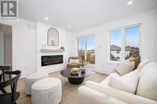 825 St John Street, Merrickville-Wolford, ON - Indoor Photo Showing Living Room With Fireplace