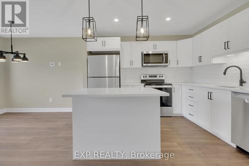 755 St John Street, Merrickville-Wolford, ON - Indoor Photo Showing Kitchen With Upgraded Kitchen