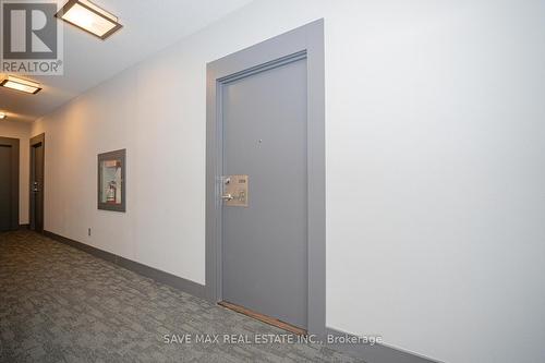 2908 - 4070 Confederation Parkway, Mississauga, ON - Indoor Photo Showing Other Room