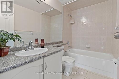 703 - 495 8 Highway, Hamilton, ON - Indoor Photo Showing Bathroom