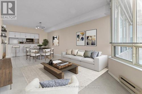 703 - 495 8 Highway, Hamilton, ON - Indoor Photo Showing Living Room