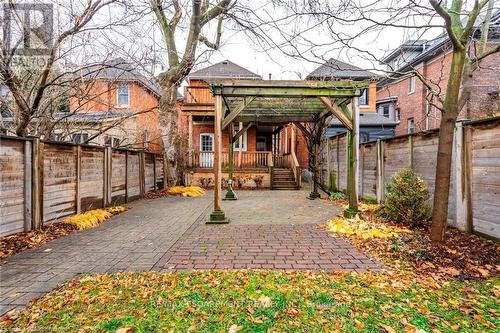 24 Bruce Street, Hamilton, ON - Outdoor