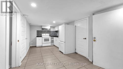 1227 Trafalgar Street, London, ON - Indoor Photo Showing Kitchen