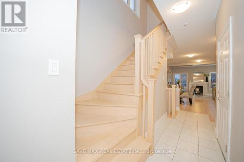 126 Sunset Way, Thorold, ON - Indoor Photo Showing Other Room