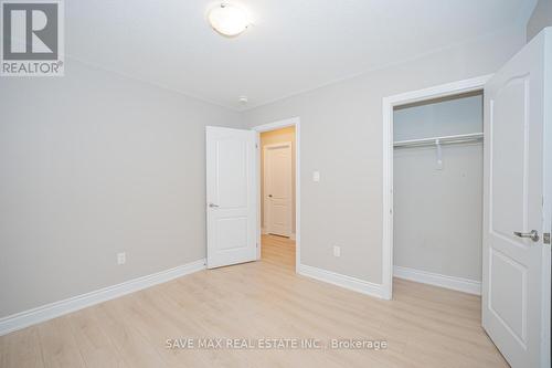 126 Sunset Way, Thorold, ON - Indoor Photo Showing Other Room