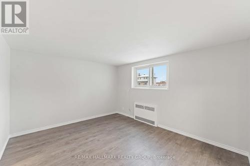 B - 6876 Notre Dame Street, Ottawa, ON - Indoor Photo Showing Other Room