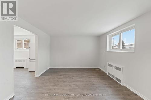 B - 6876 Notre Dame Street, Ottawa, ON - Indoor Photo Showing Other Room