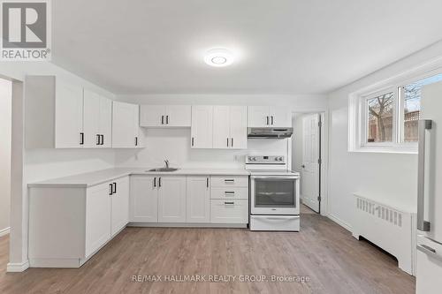 B - 6876 Notre Dame Street, Ottawa, ON - Indoor Photo Showing Kitchen