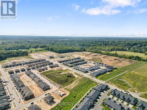 34 Marie Street, Pelham (662 - Fonthill), ON - Outdoor With View