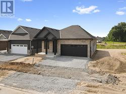 34 MARIE STREET  Pelham (Fonthill), ON L0S 1E1