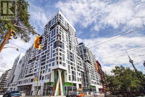 1912W - 27 Bathurst Street, Toronto, ON - Outdoor With Facade