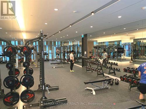 1912W - 27 Bathurst Street, Toronto, ON - Indoor Photo Showing Gym Room