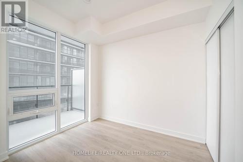 1111 - 117 Broadway Avenue, Toronto, ON - Indoor Photo Showing Other Room