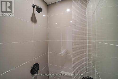 1111 - 117 Broadway Avenue, Toronto, ON - Indoor Photo Showing Bathroom