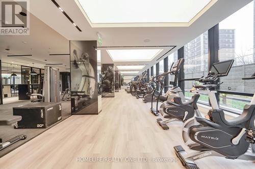 1111 - 117 Broadway Avenue, Toronto, ON - Indoor Photo Showing Gym Room