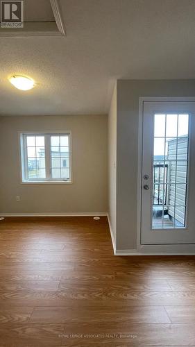 2506 Rosedrop Path, Oshawa, ON - Indoor Photo Showing Other Room