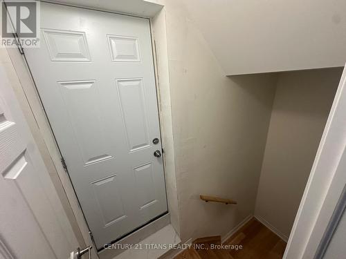 1131 Plymouth Drive, Oshawa, ON - Indoor Photo Showing Other Room