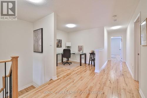 1246 Peelar Crescent, Innisfil, ON - Indoor Photo Showing Other Room