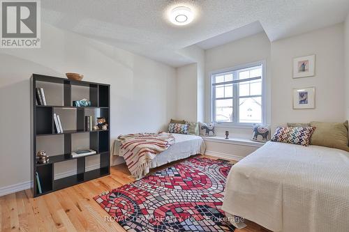 1246 Peelar Crescent, Innisfil, ON - Indoor Photo Showing Bedroom