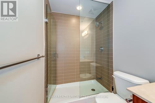 118 - 24 Woodstream Boulevard, Vaughan, ON - Indoor Photo Showing Bathroom