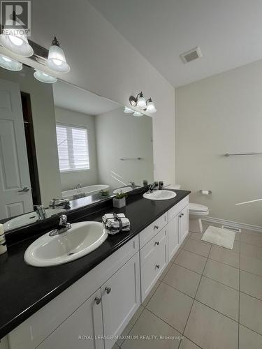 15 Morning Sparrow Drive, Vaughan, ON - Indoor Photo Showing Bathroom